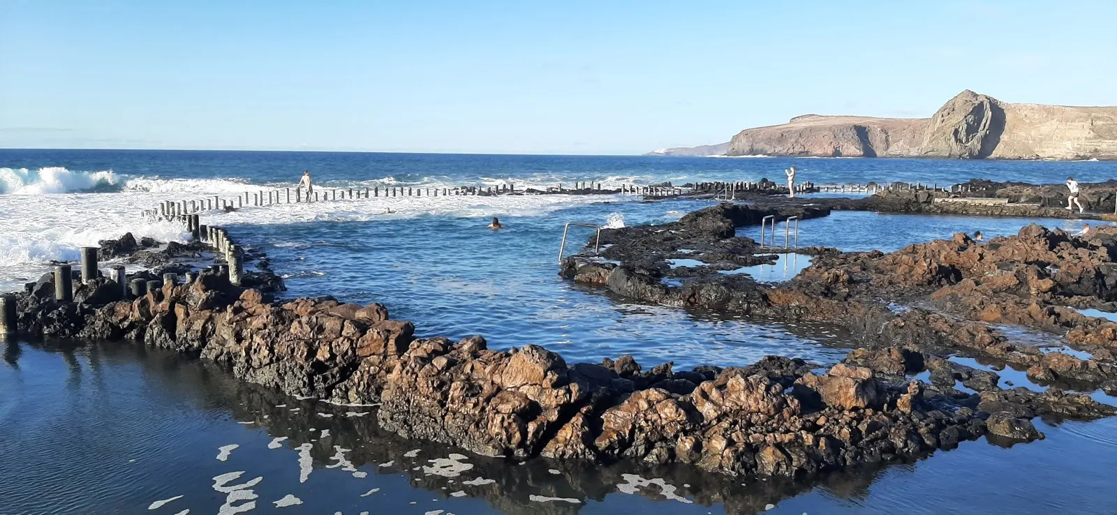 Piscinas naturales de Gran Canaria: las que valen y cómo ir sobre seguro